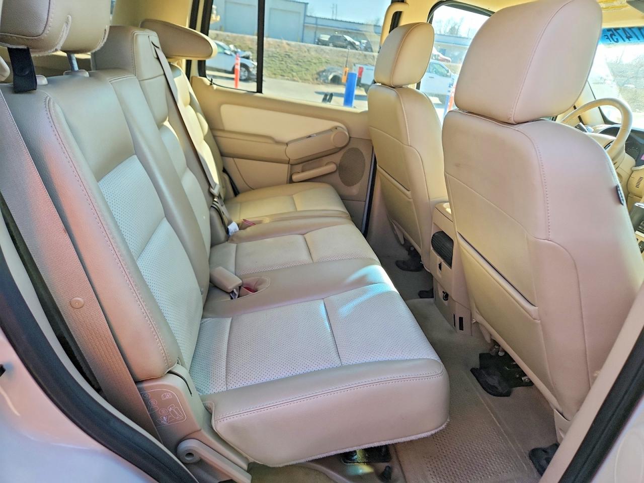 2006 MERCURY MOUNTAINEER LUXURY photo 31