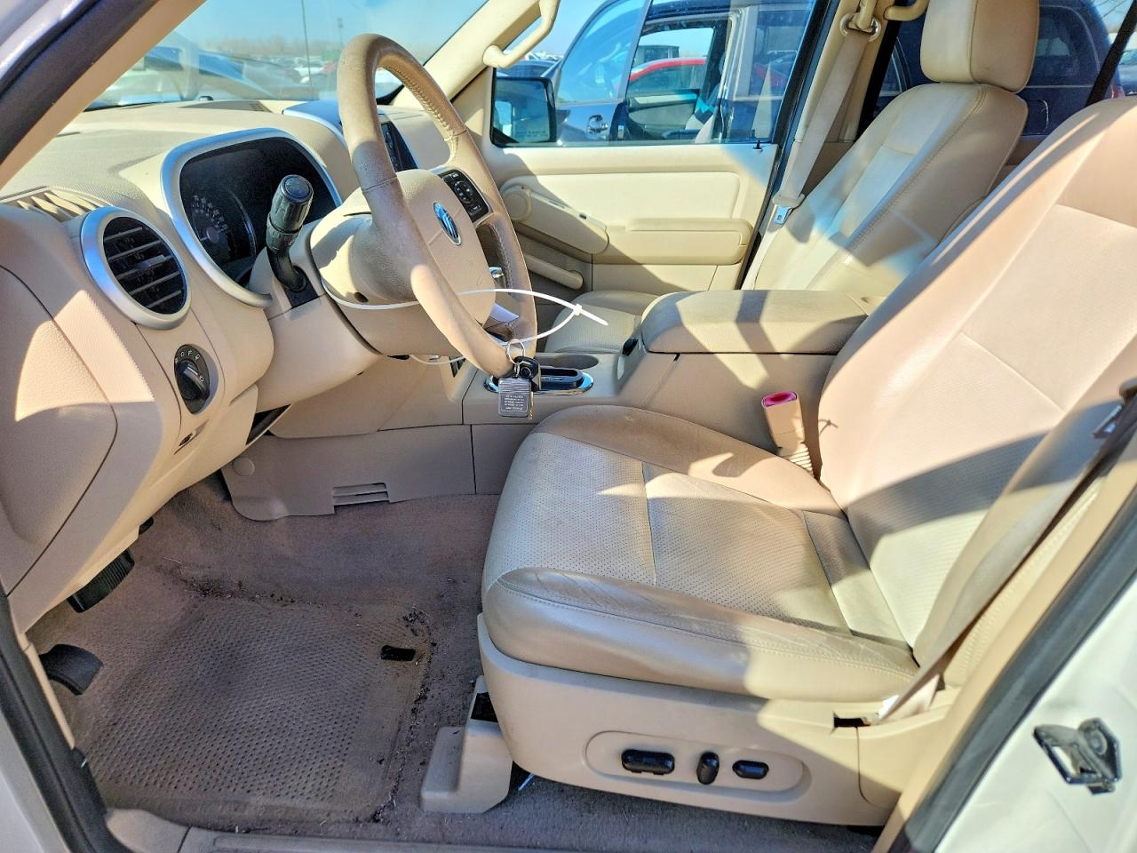 2006 MERCURY MOUNTAINEER LUXURY photo 19