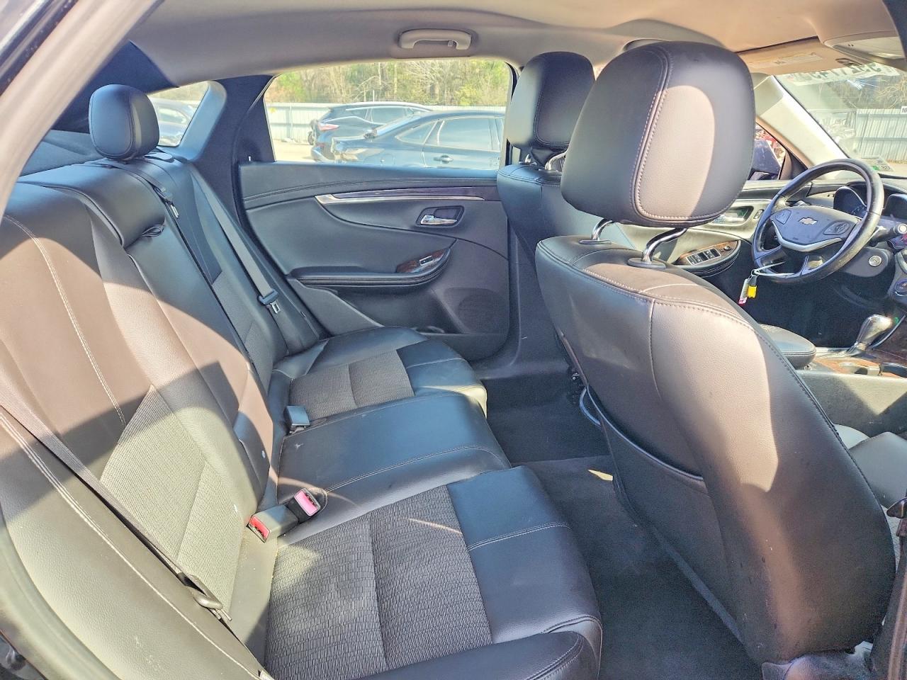 2015 CHEVROLET IMPALA LT photo 10