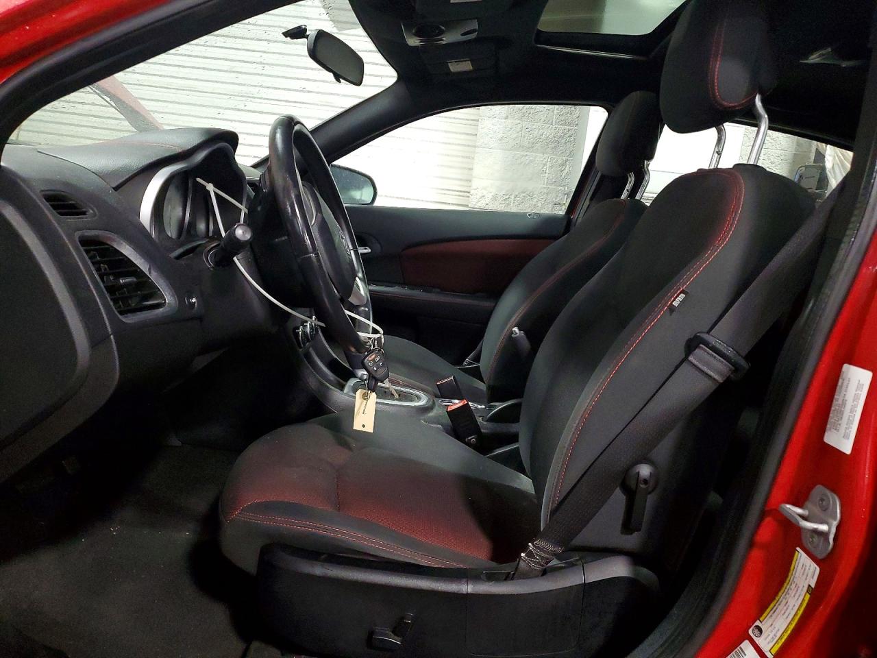 2011 DODGE AVENGER MAINSTREET photo 7