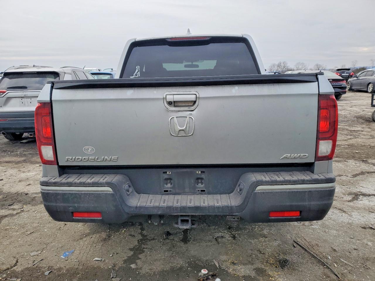 2019 HONDA RIDGELINE SPORT photo 6
