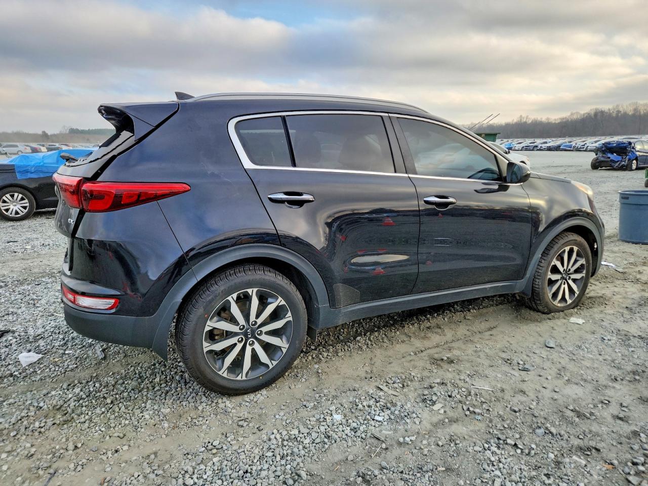 2017 KIA SPORTAGE EX photo 3