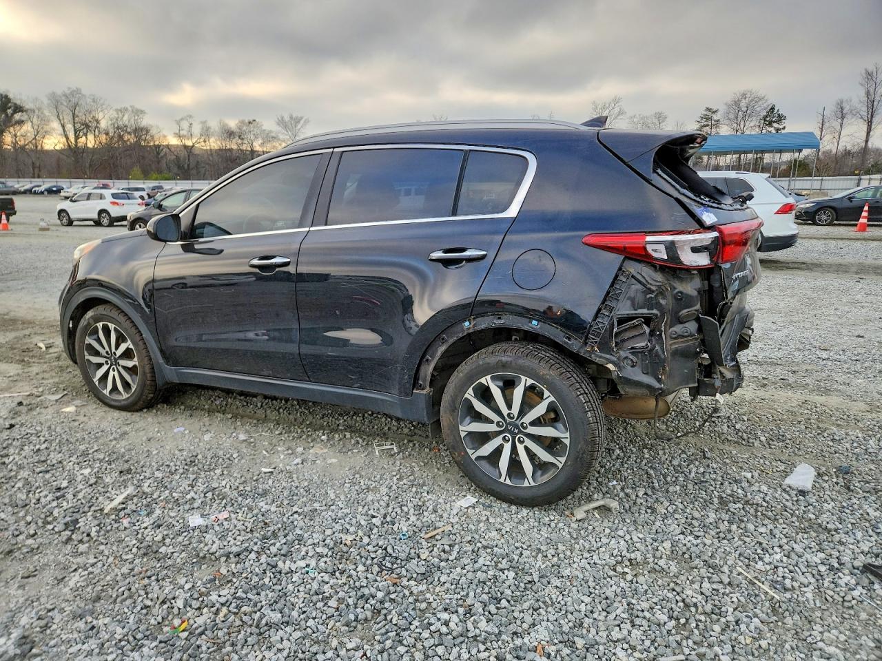 2017 KIA SPORTAGE EX photo 2