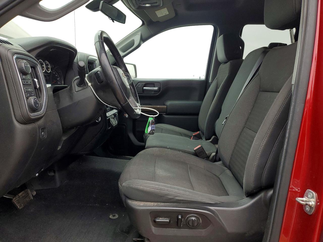 2020 CHEVROLET SILVERADO K1500 LT photo 7