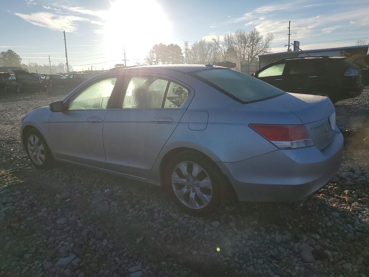 2009 HONDA ACCORD EXL photo 2