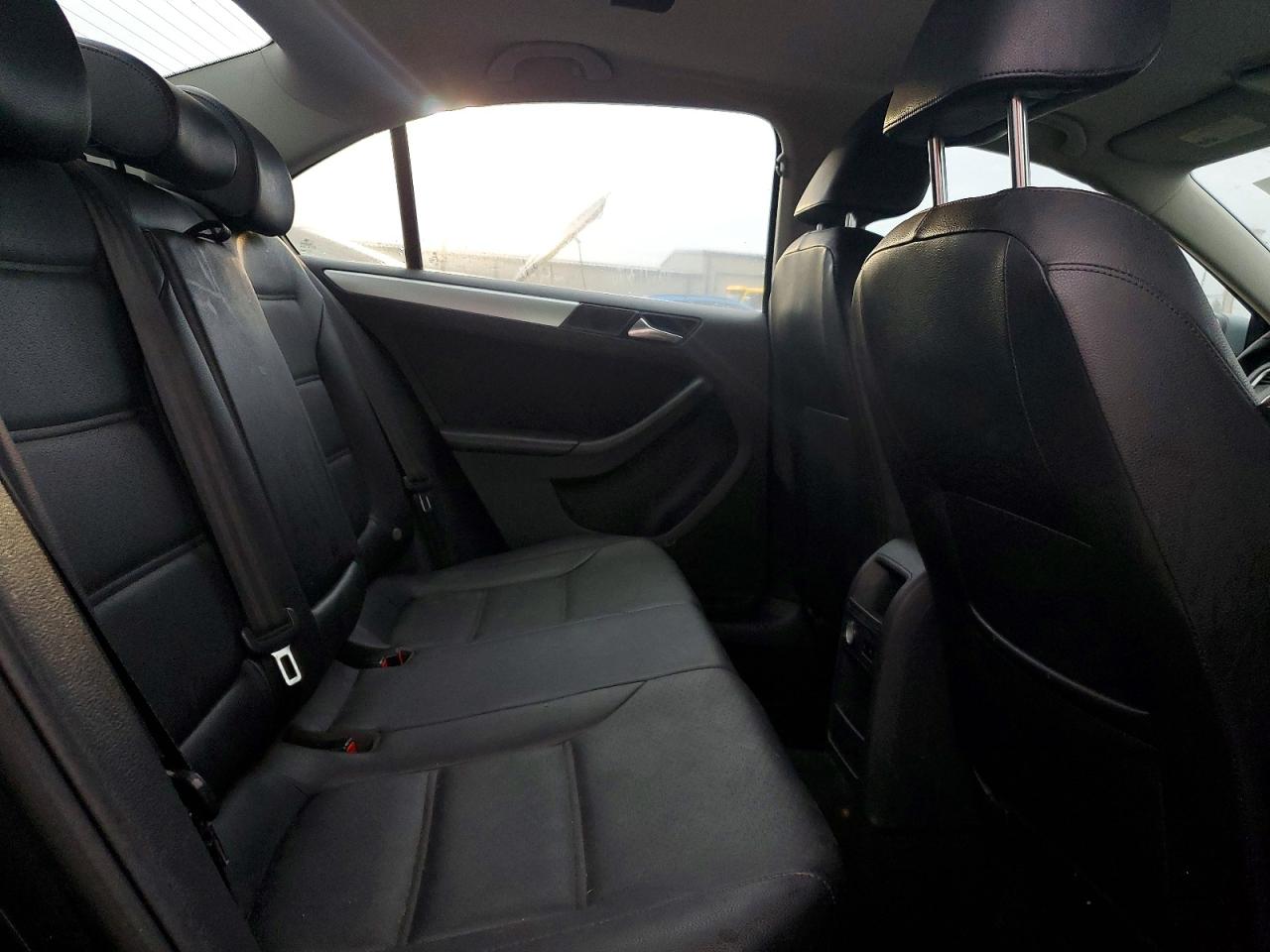 2013 VOLKSWAGEN JETTA SE photo 19