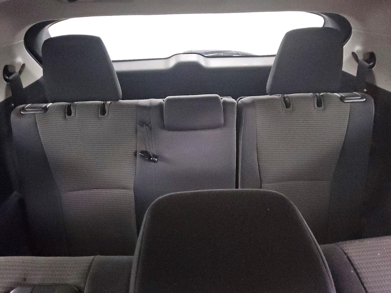 2021 TOYOTA HIGHLANDER LE photo 10