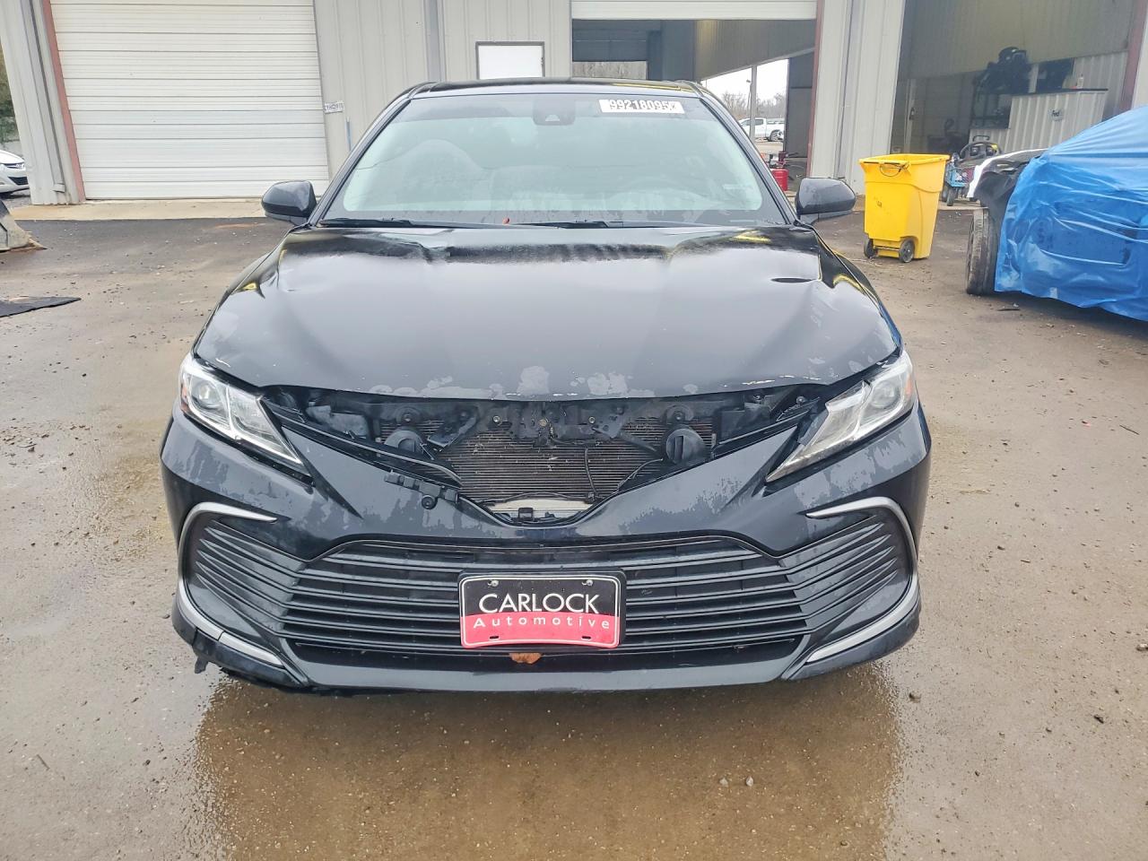 2022 TOYOTA CAMRY LE photo 5