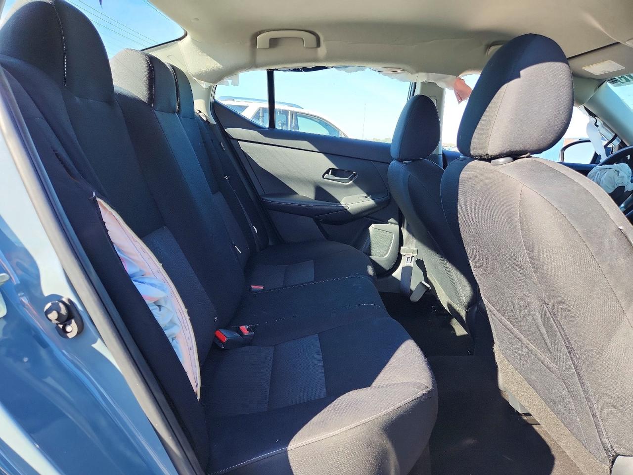 2024 NISSAN SENTRA SV photo 10