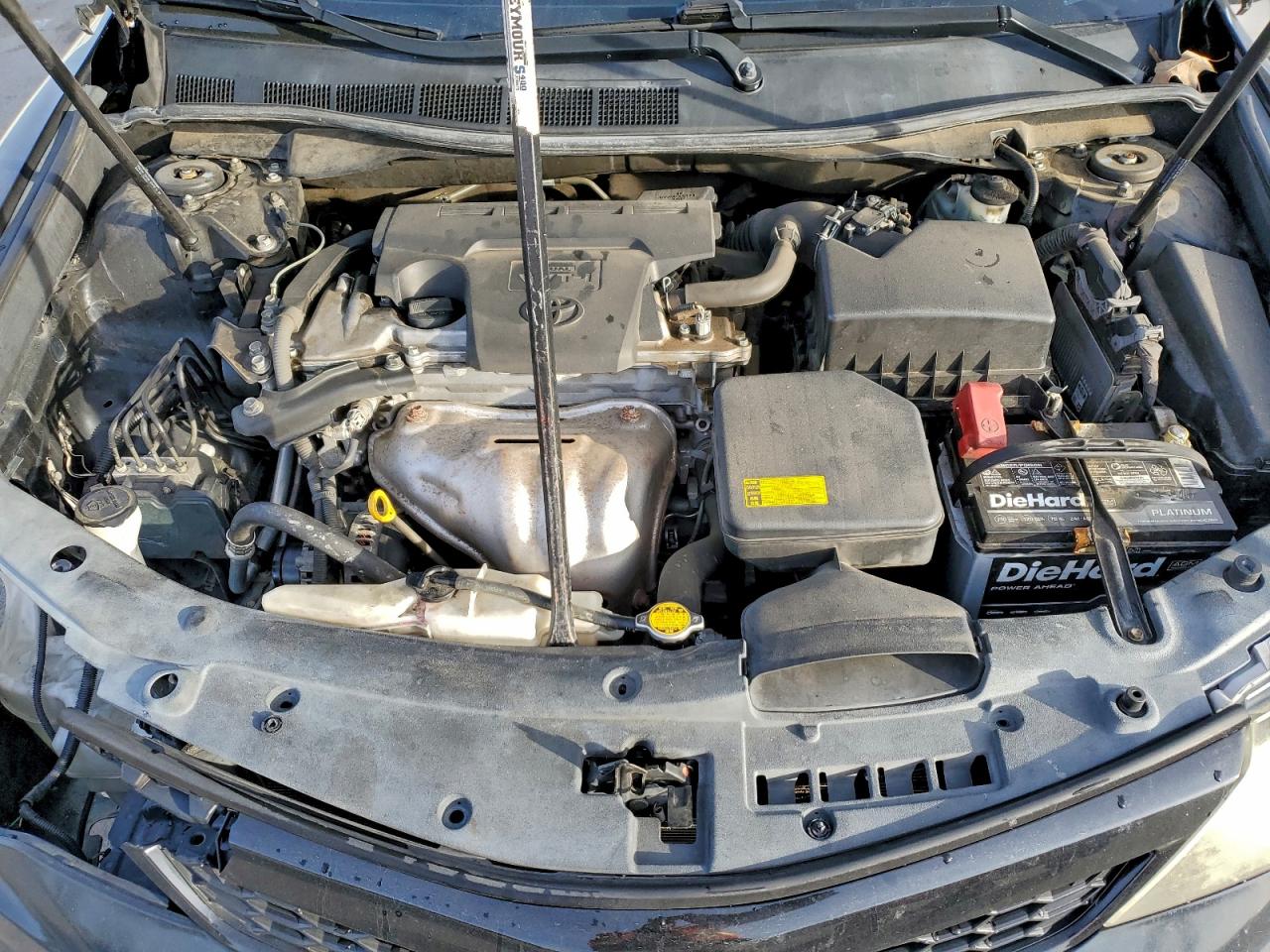 2012 TOYOTA CAMRY BASE photo 11