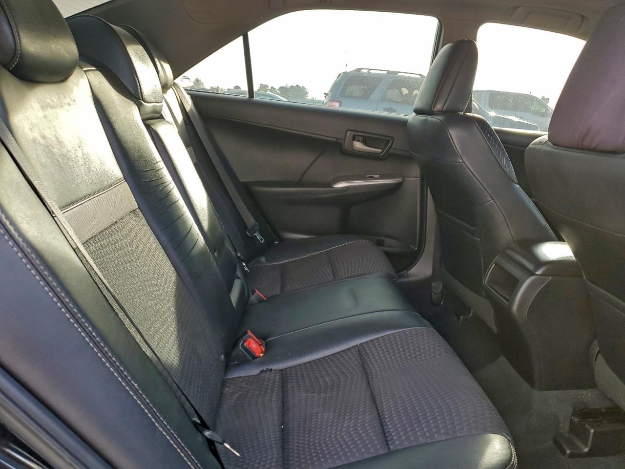 2012 TOYOTA CAMRY BASE photo 10