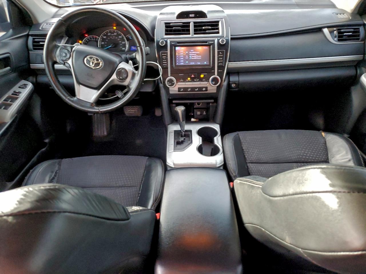 2012 TOYOTA CAMRY BASE photo 8