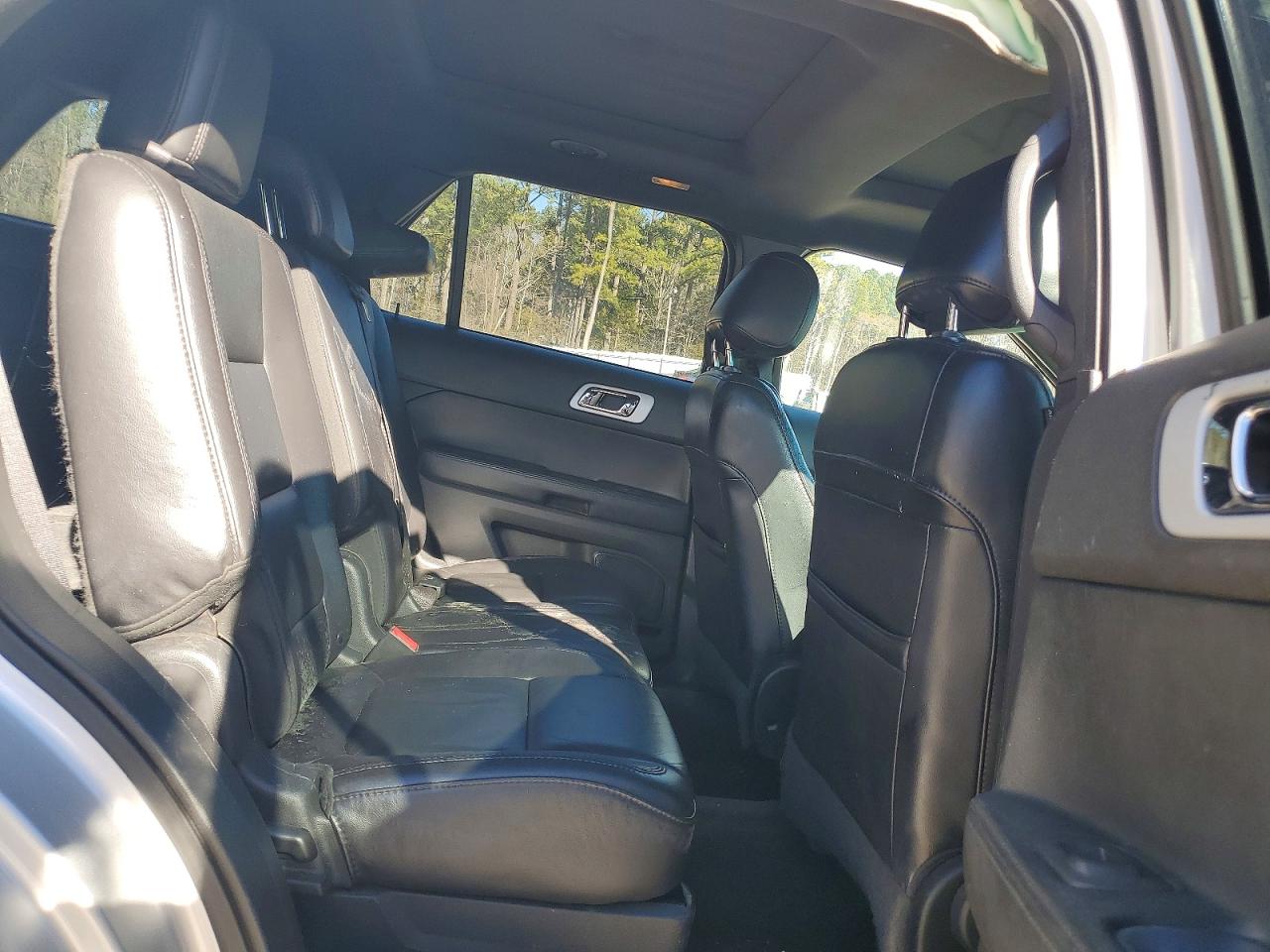 2014 FORD EXPLORER XLT photo 10