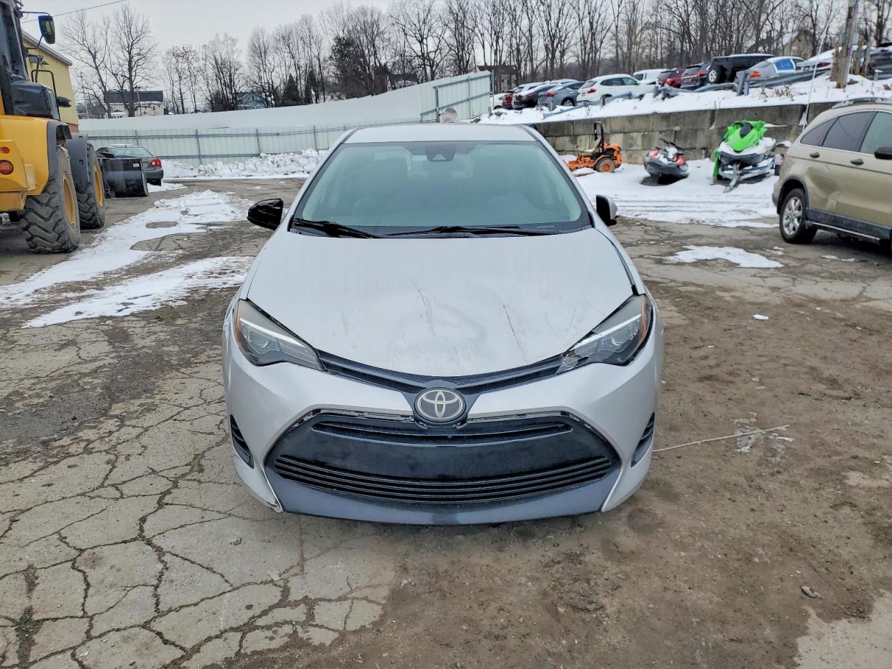 2018 TOYOTA COROLLA L photo 5