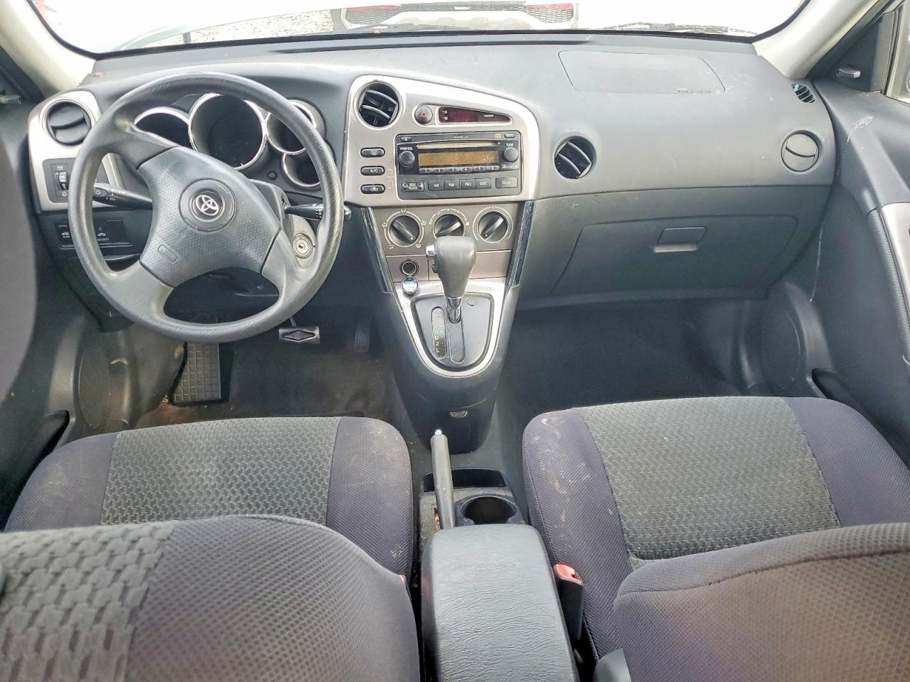 2005 TOYOTA COROLLA MATRIX XR photo 8