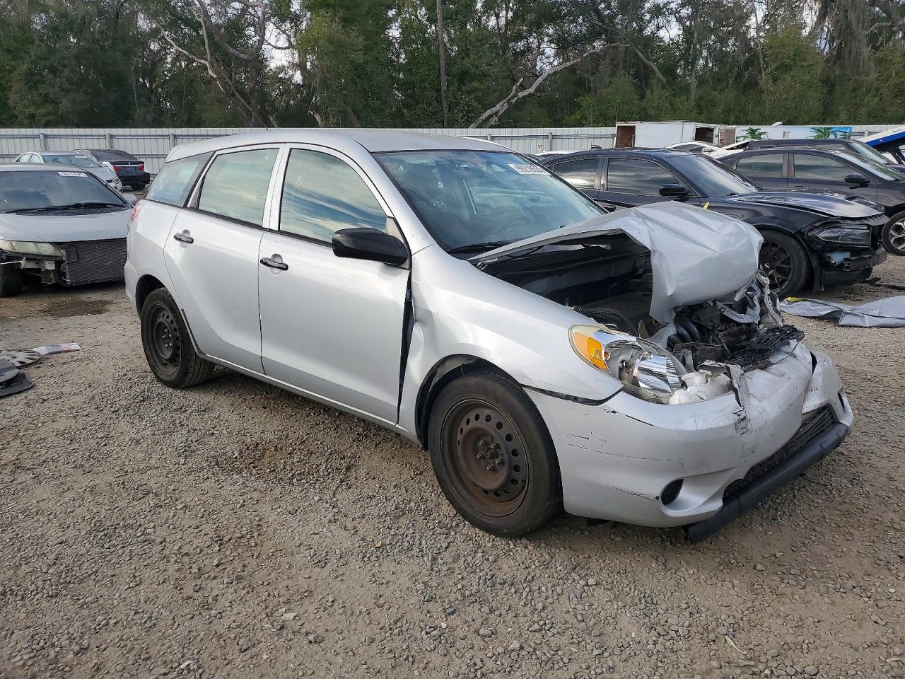 2005 TOYOTA COROLLA MATRIX XR photo 4
