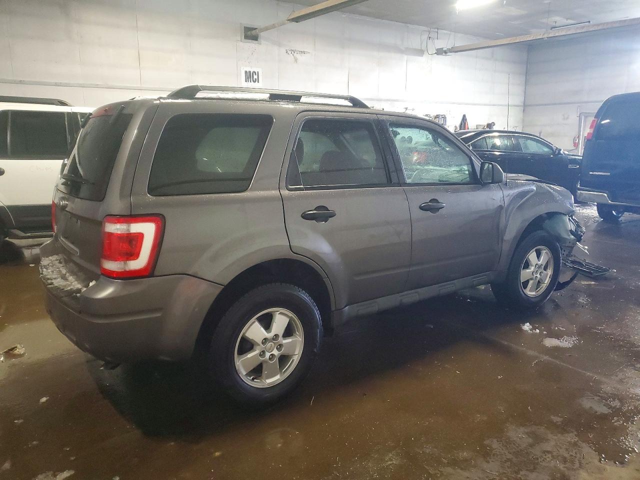 2012 FORD ESCAPE XLT photo 3