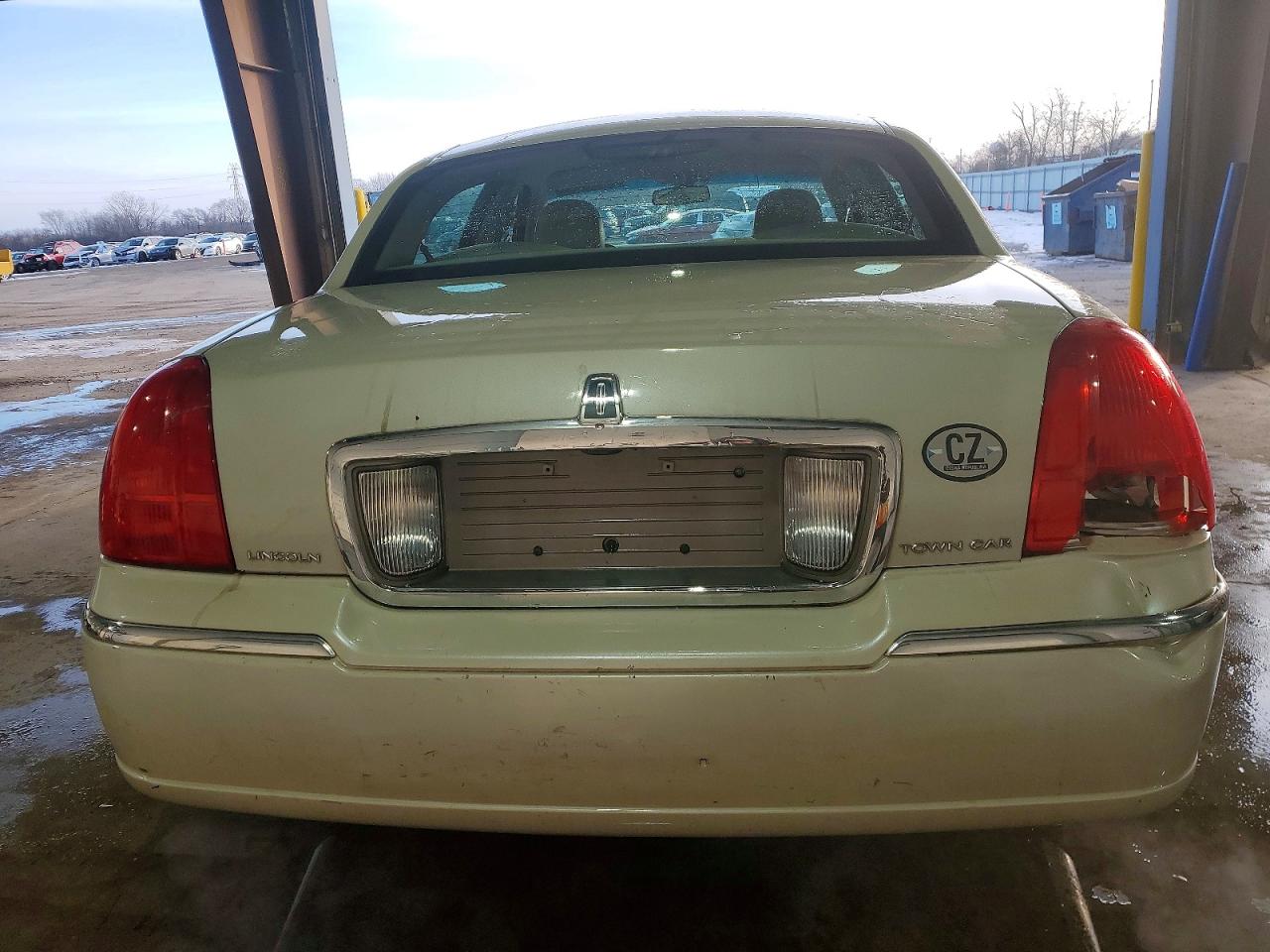 2007 LINCOLN TOWN CAR SIGNATURE photo 6