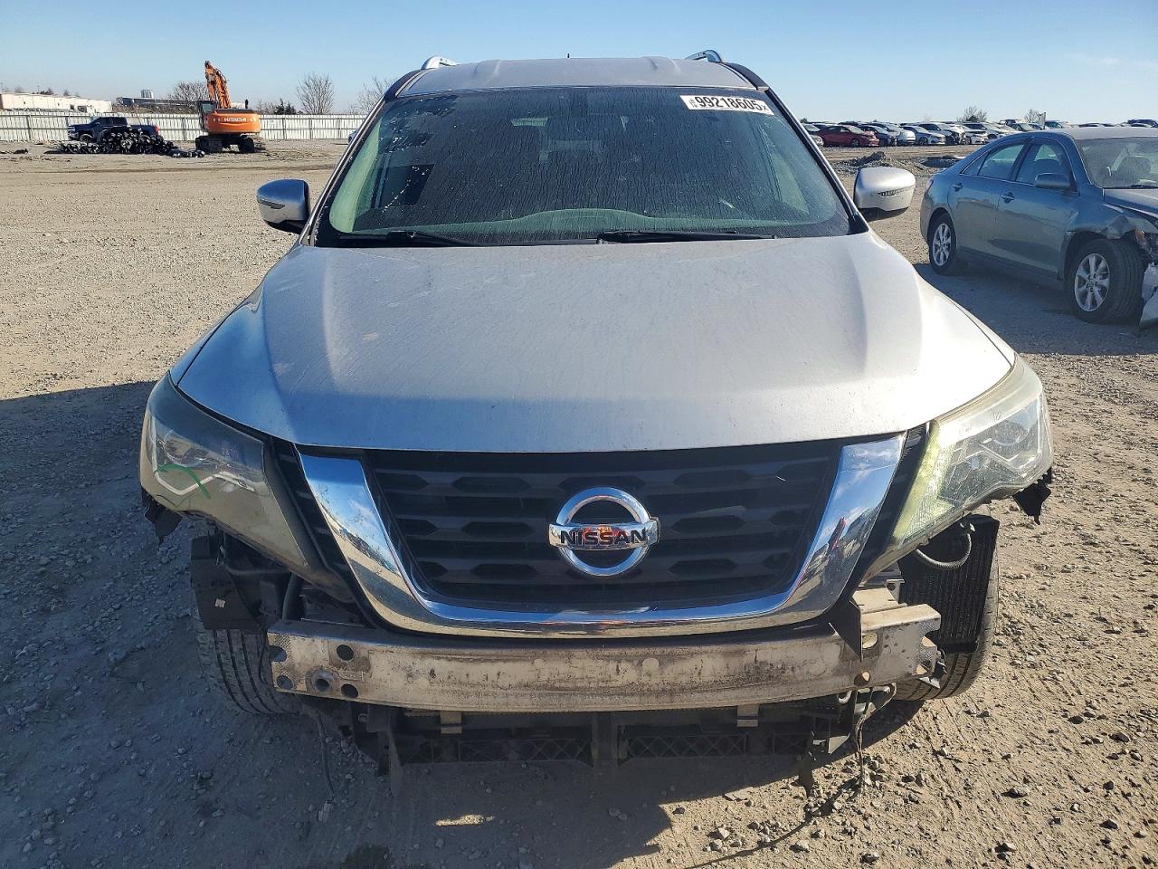 2017 NISSAN PATHFINDER S photo 5