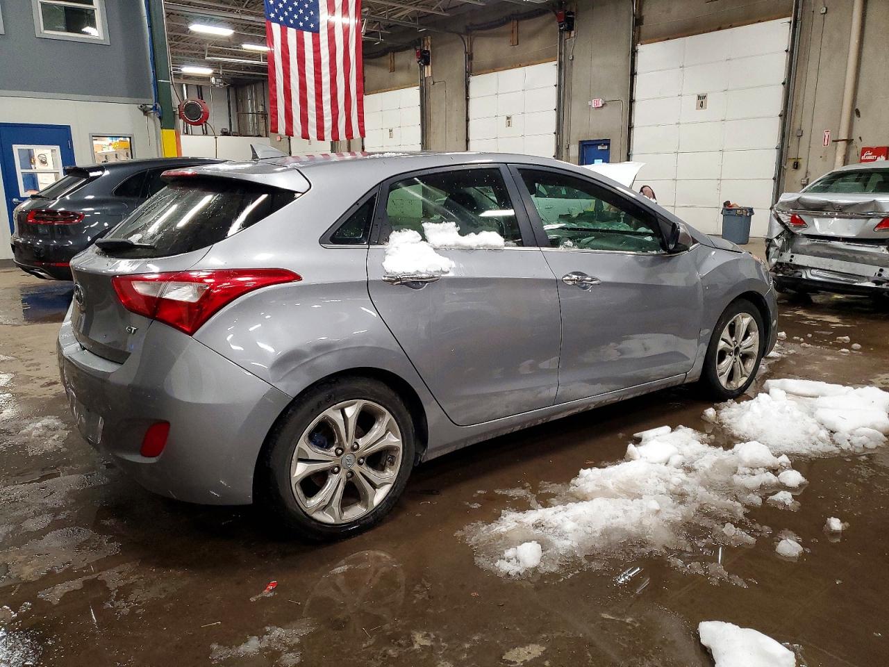 2013 HYUNDAI ELANTRA GT photo 3