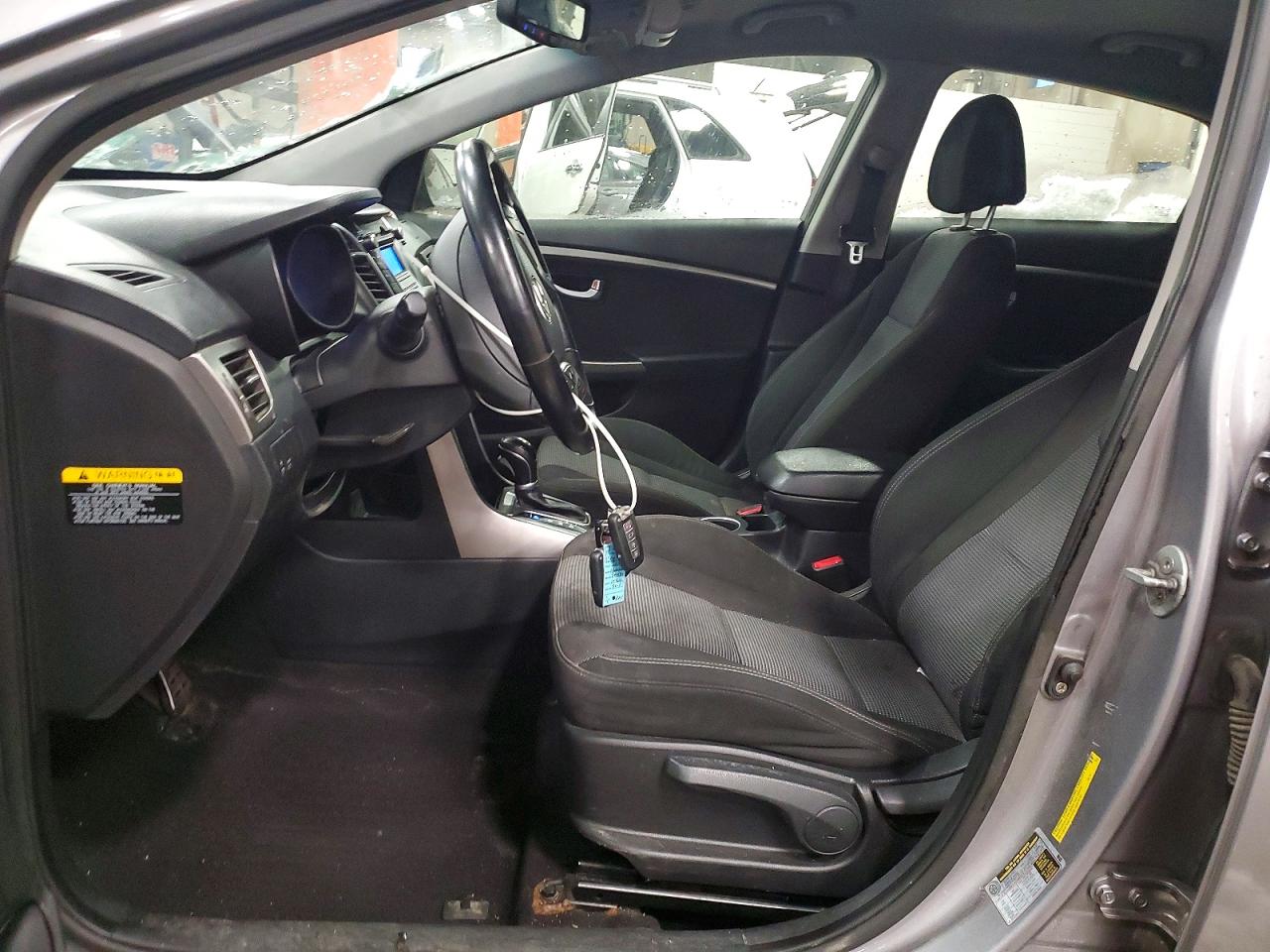 2013 HYUNDAI ELANTRA GT photo 7