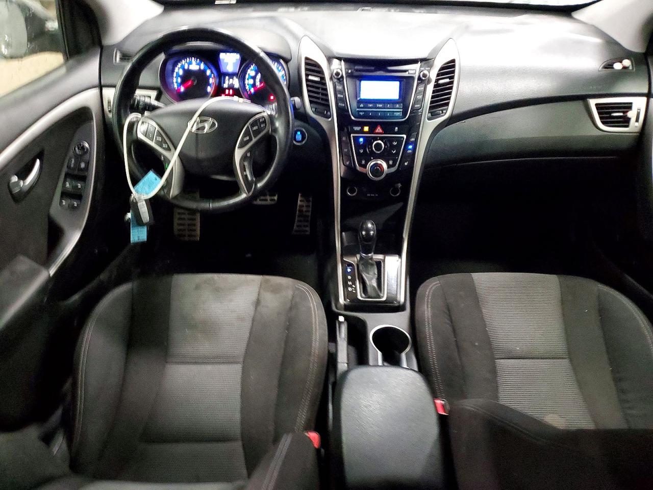 2013 HYUNDAI ELANTRA GT photo 8