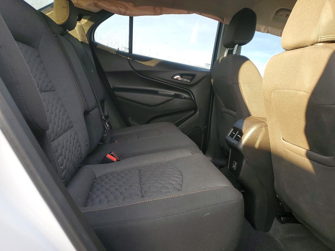 2019 CHEVROLET EQUINOX LT photo 11