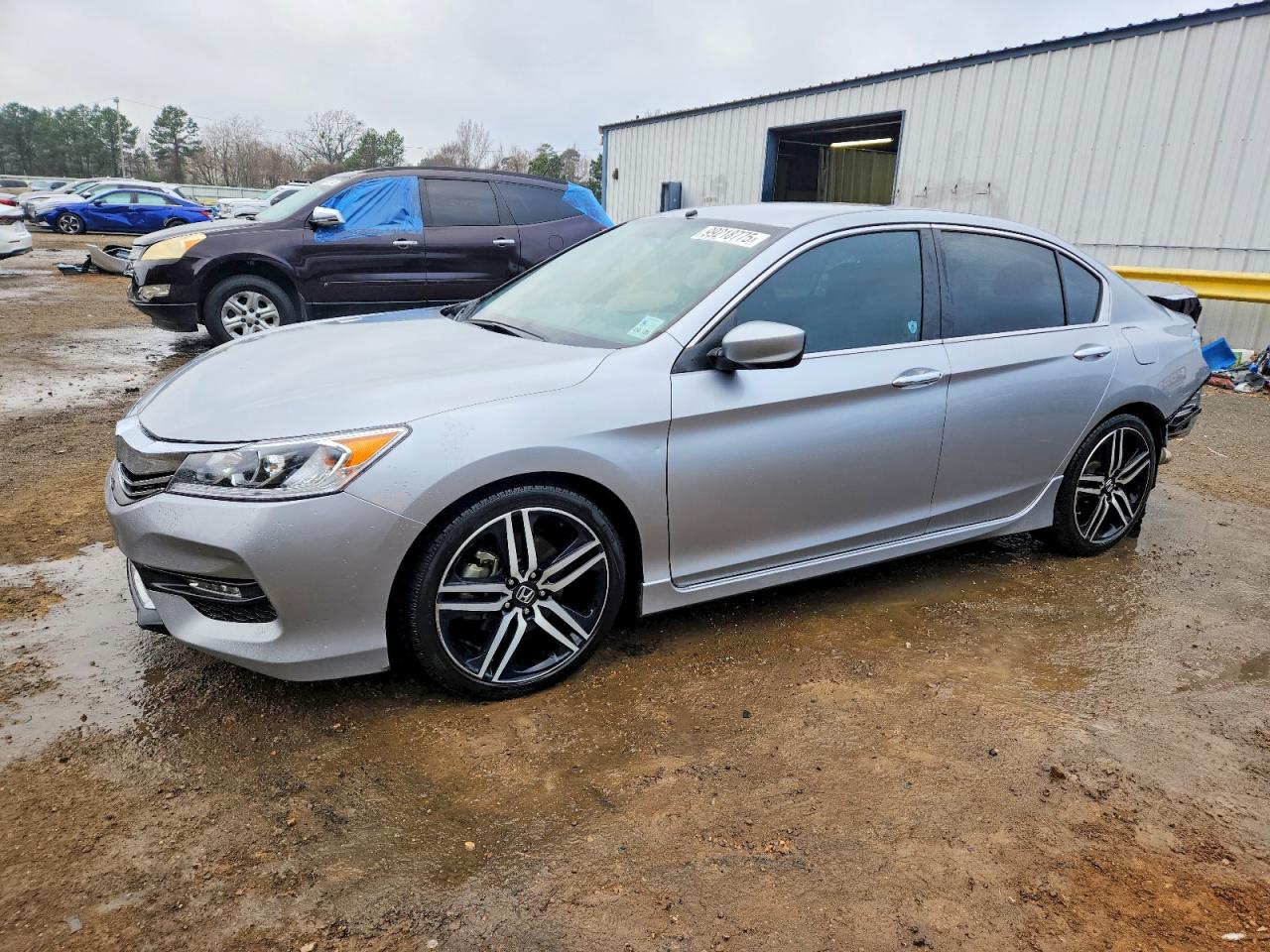 2017 HONDA ACCORD