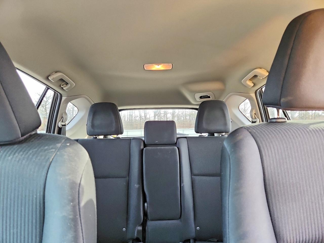 2016 TOYOTA RAV4 LE photo 10