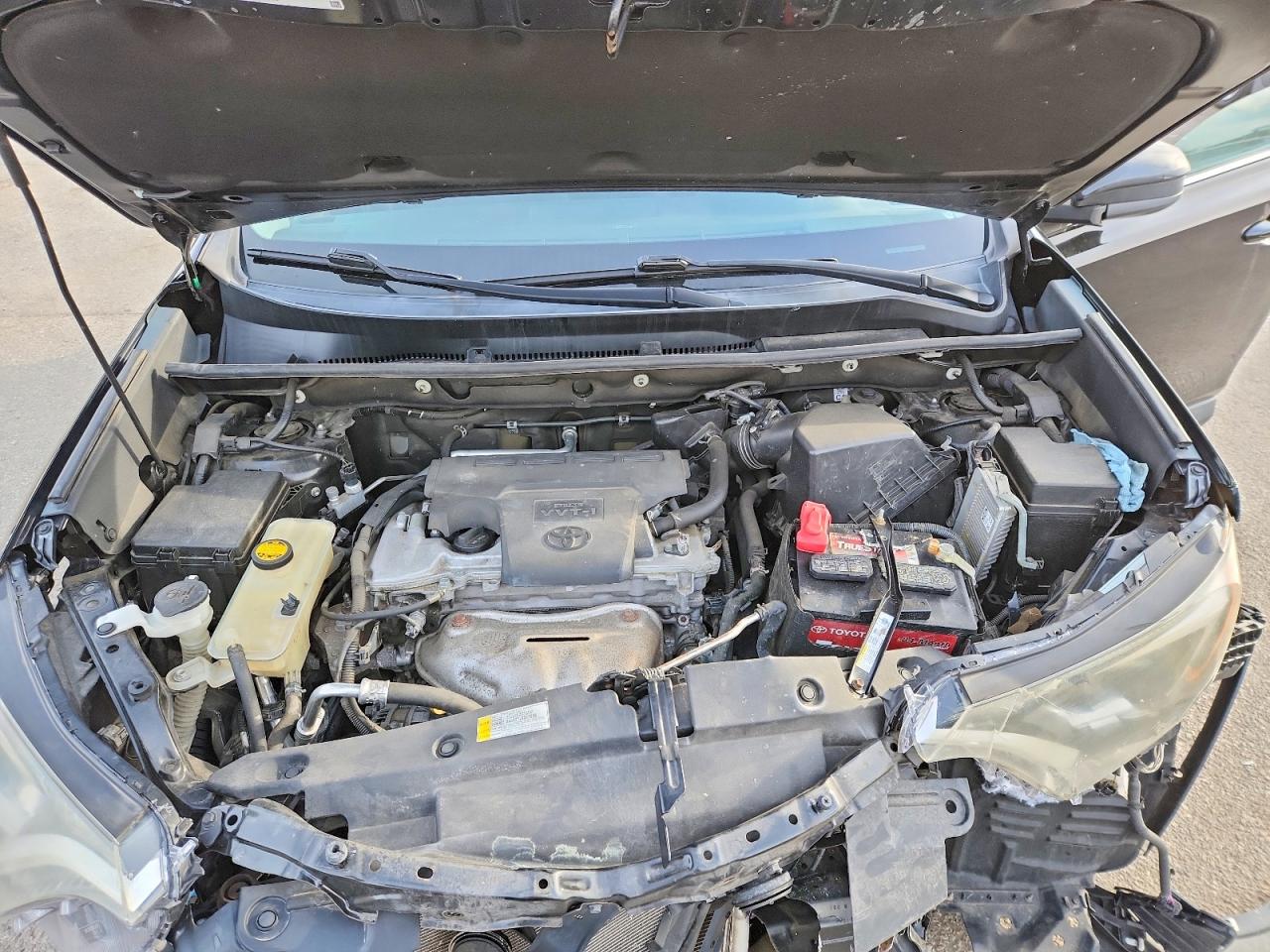 2016 TOYOTA RAV4 LE photo 12
