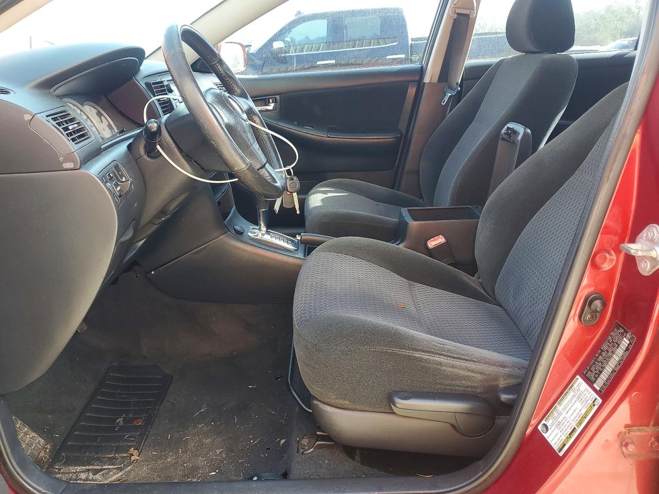 2005 TOYOTA COROLLA CE photo 7