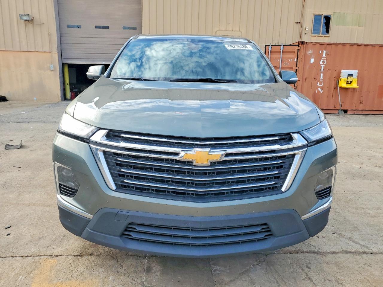 2023 CHEVROLET TRAVERSE LT photo 5