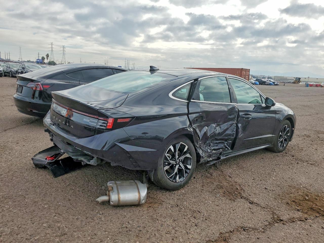 2025 HYUNDAI SONATA SEL photo 3