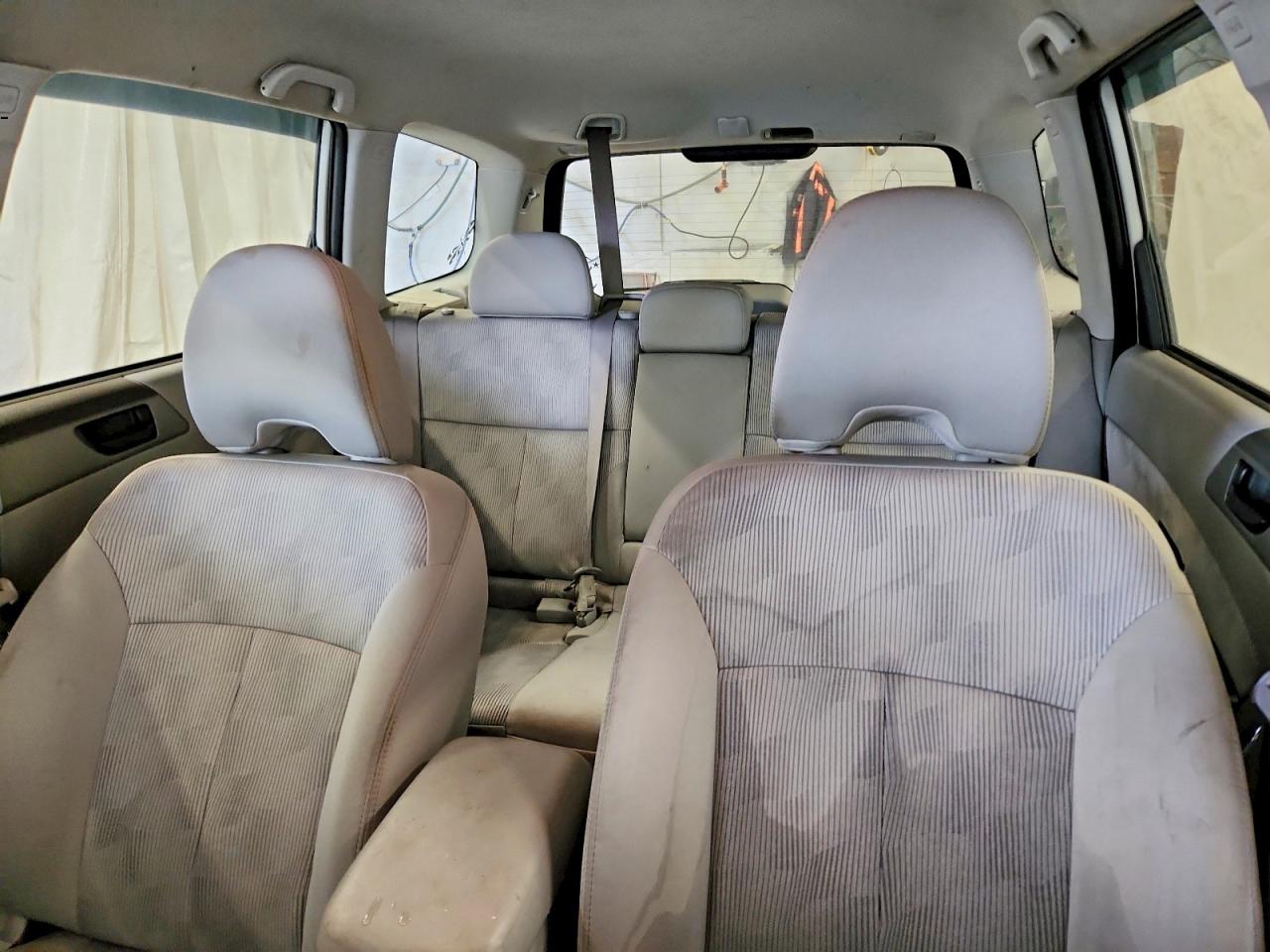 2010 SUBARU FORESTER XS photo 10