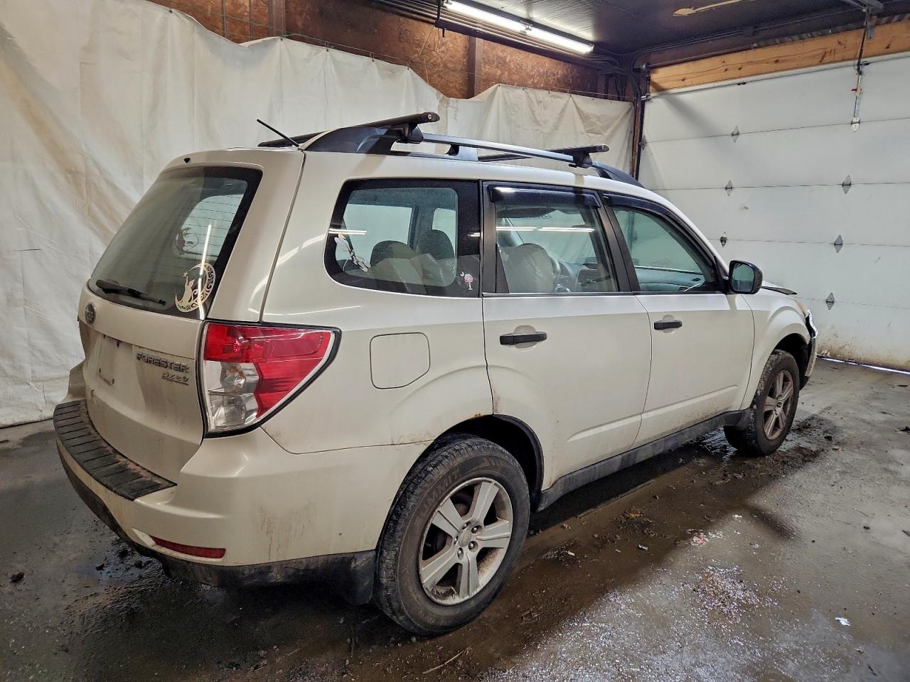 2010 SUBARU FORESTER XS photo 3