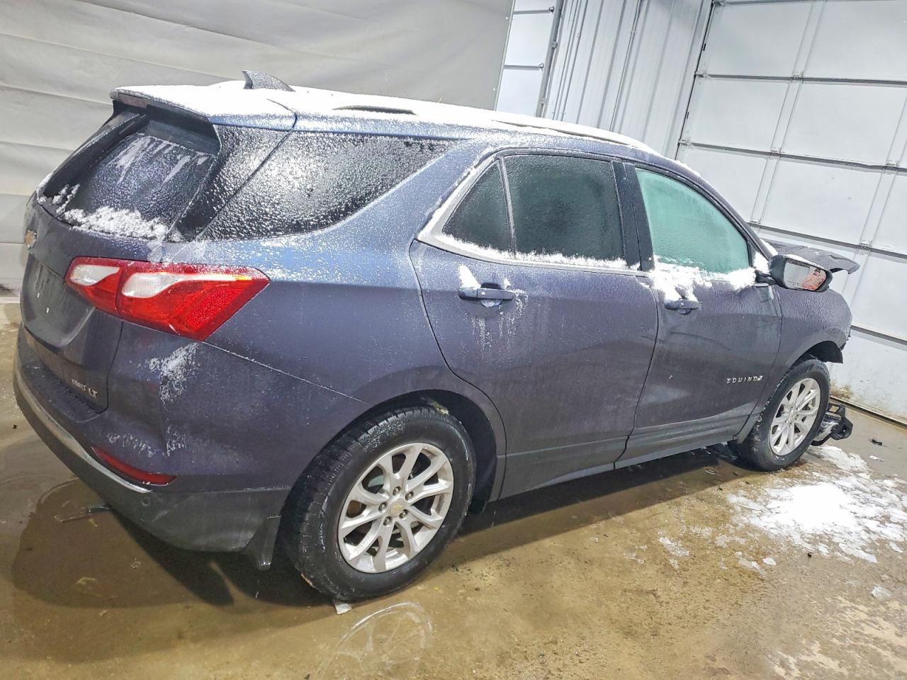 2018 CHEVROLET EQUINOX LT photo 3