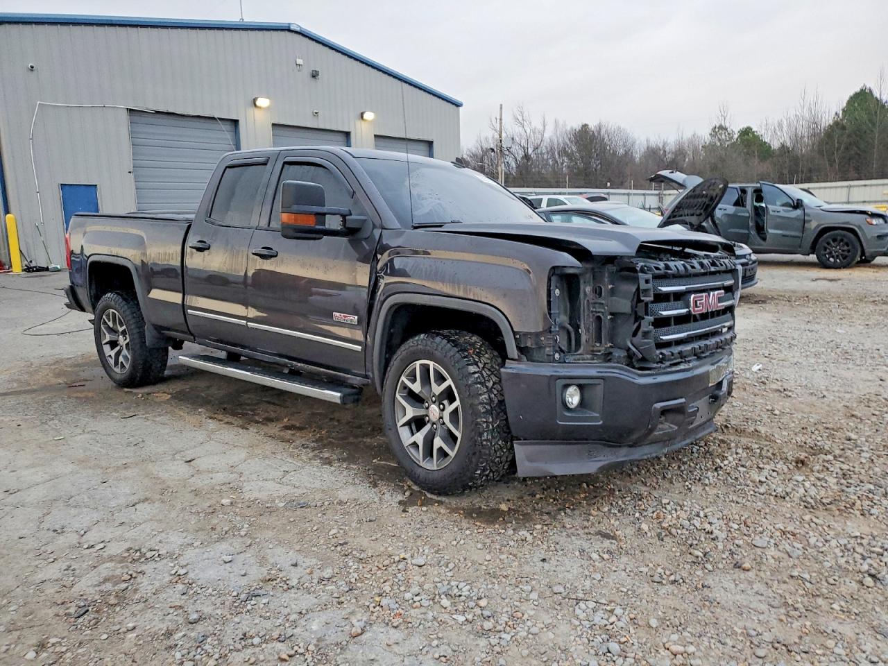 2014 GMC SIERRA K1500 SLE photo 4