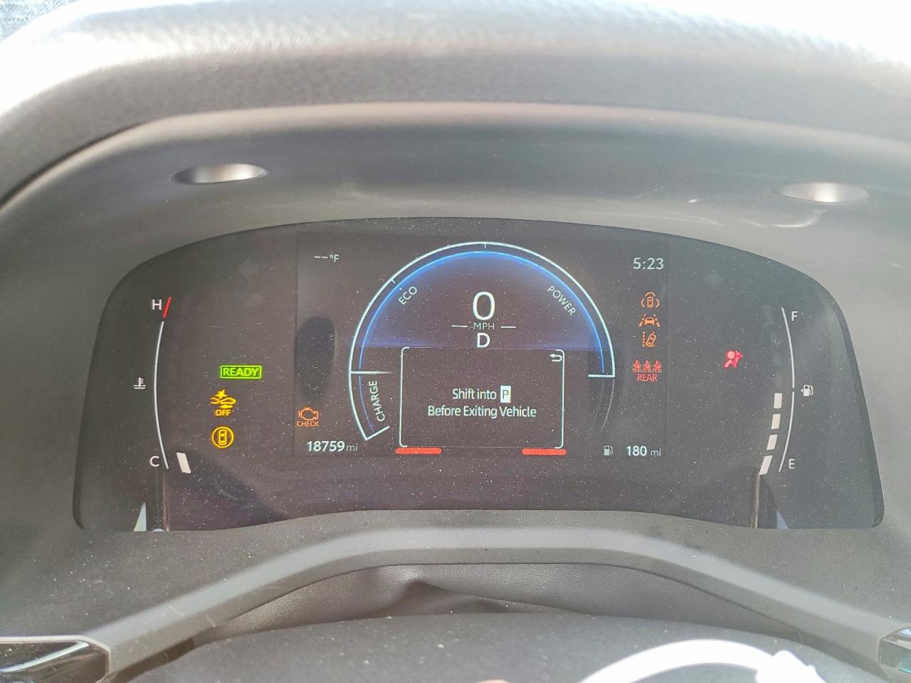 2025 TOYOTA CAMRY XSE photo 9