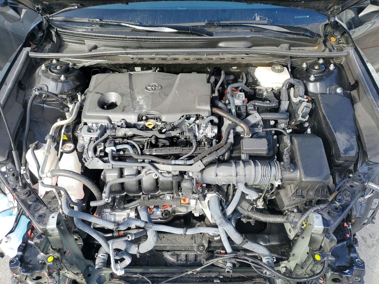 2025 TOYOTA CAMRY XSE photo 11