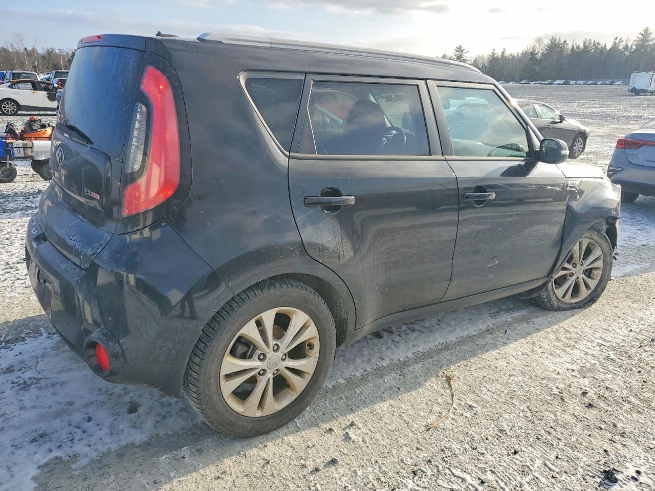 2015 KIA SOUL + photo 3