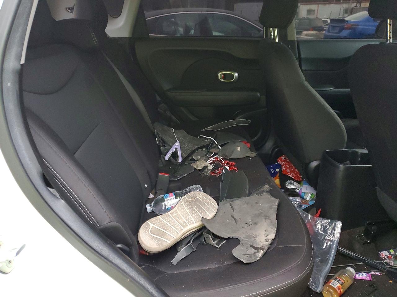 2015 KIA SOUL photo 11