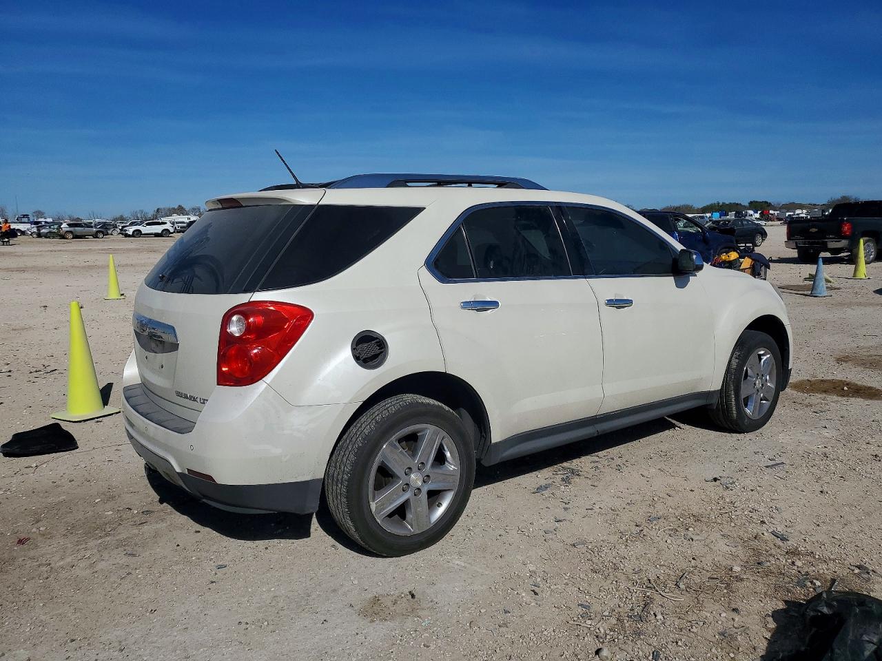 2014 CHEVROLET EQUINOX LTZ photo 3