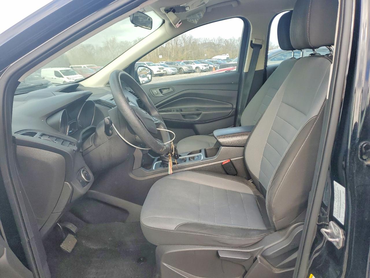 2017 FORD ESCAPE S photo 7