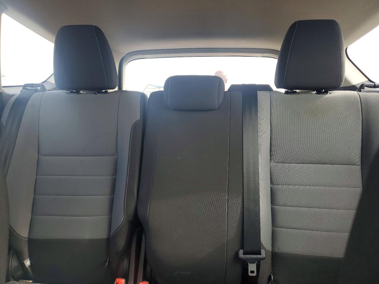 2017 FORD ESCAPE S photo 10