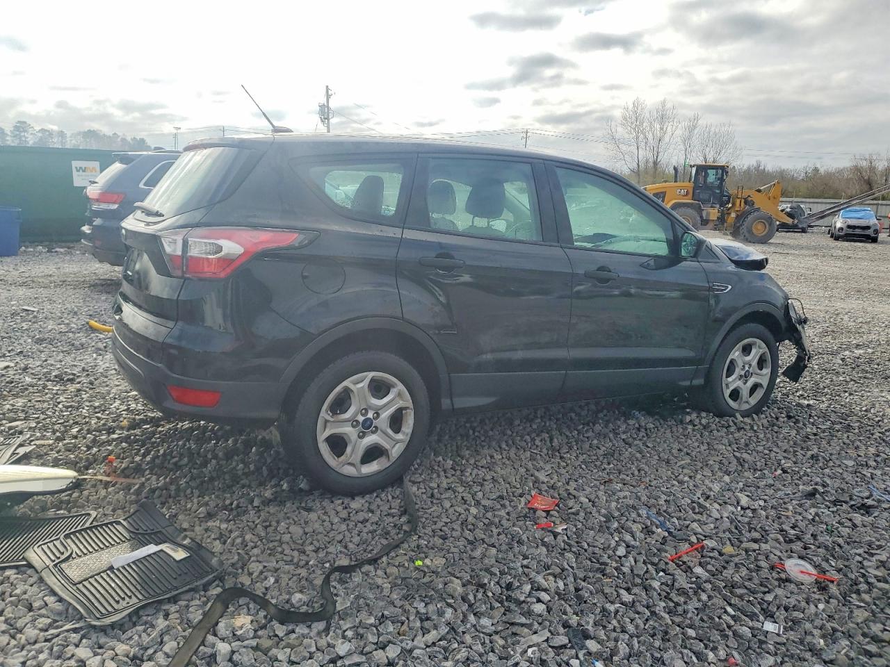 2017 FORD ESCAPE S photo 3