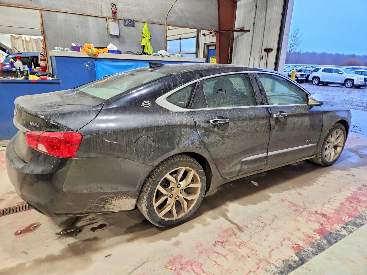 2018 CHEVROLET IMPALA PREMIER photo 3