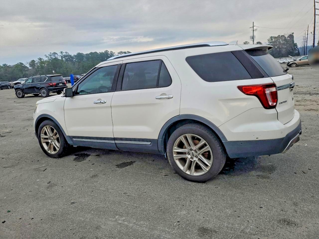 2016 FORD EXPLORER LIMITED photo 2