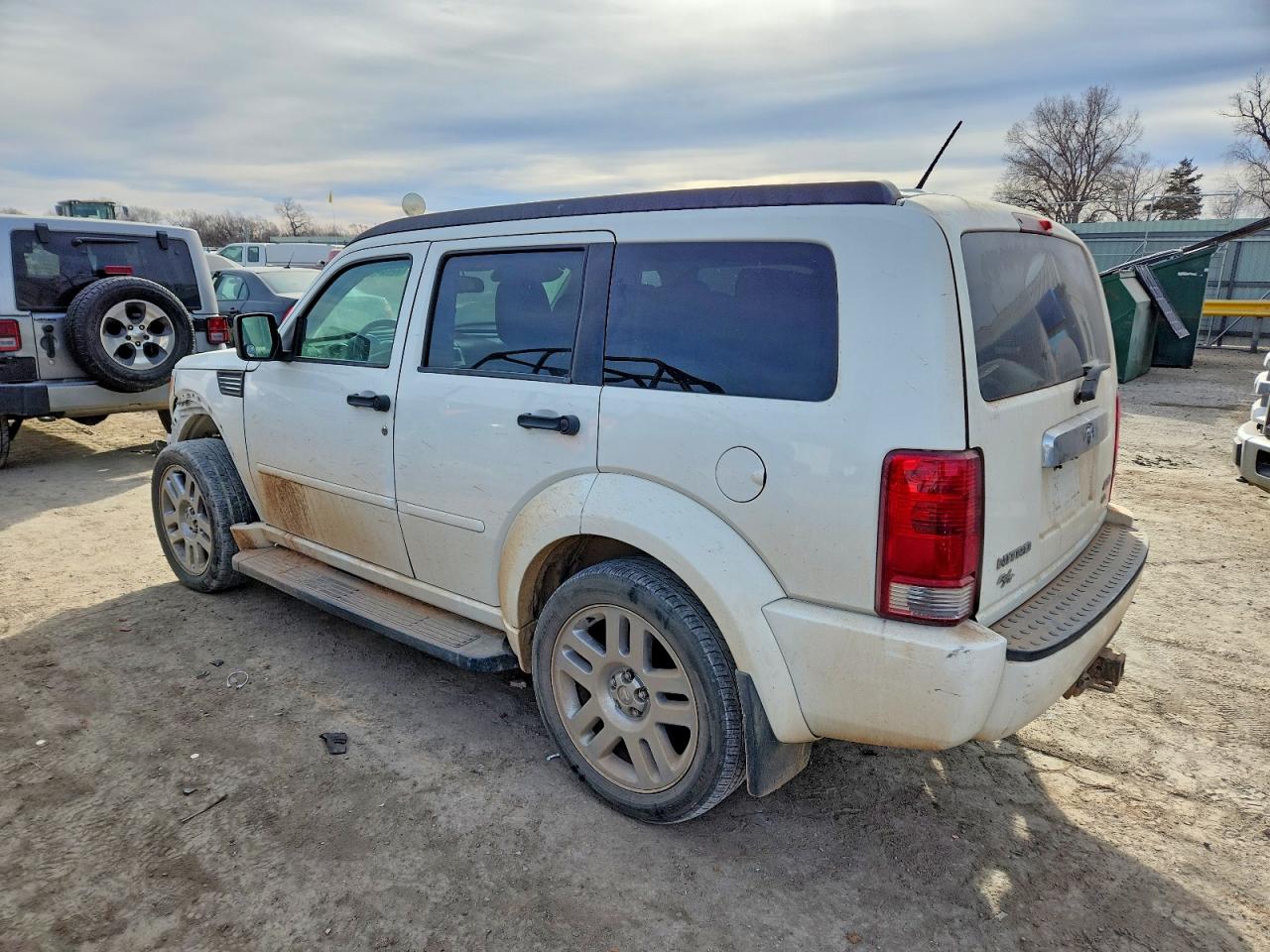 2007 DODGE NITRO R photo 2