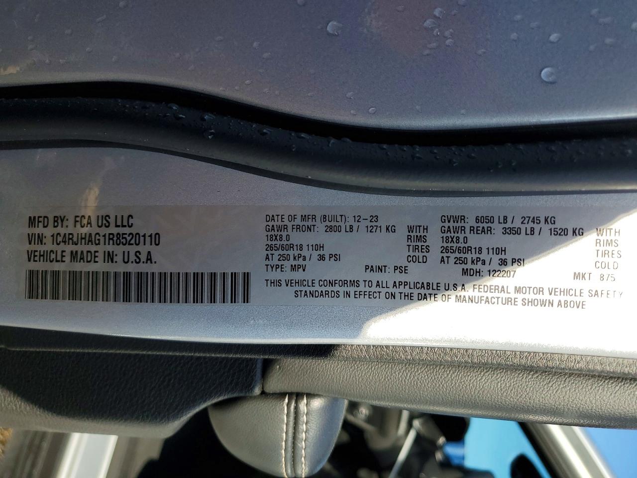 2024 JEEP GRAND CHEROKEE LAREDO photo 12