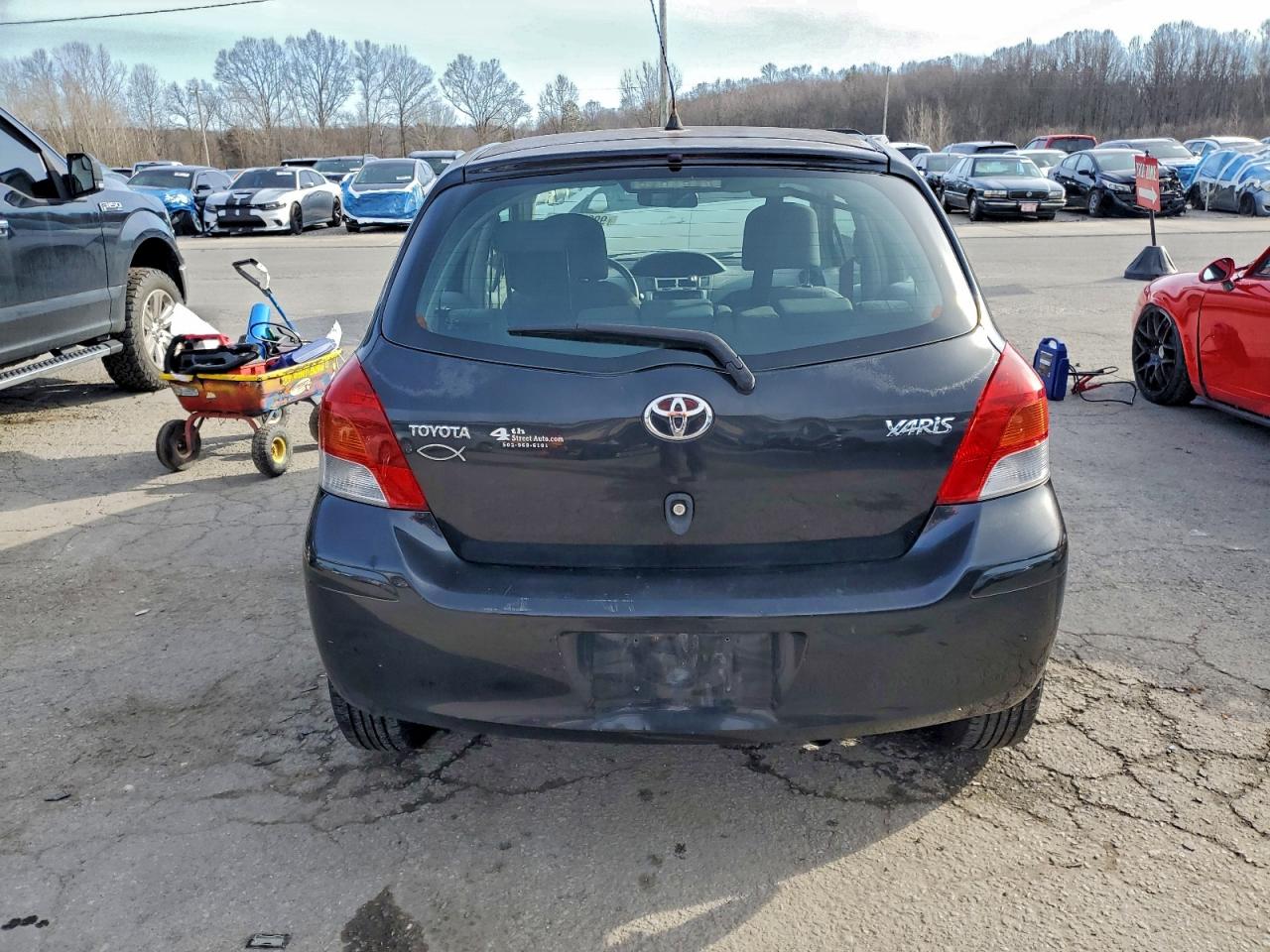 2009 TOYOTA YARIS photo 6
